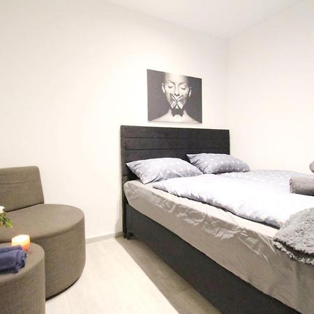 Comfortable Rooms In Akh Area Viena Exterior foto