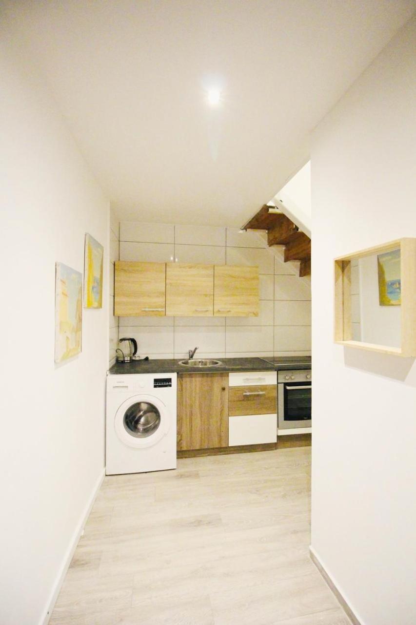 Comfortable Rooms In Akh Area Viena Exterior foto