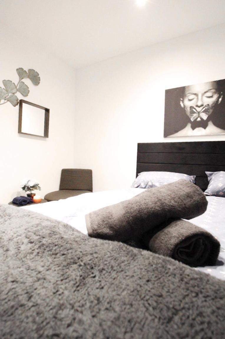 Comfortable Rooms In Akh Area Viena Exterior foto