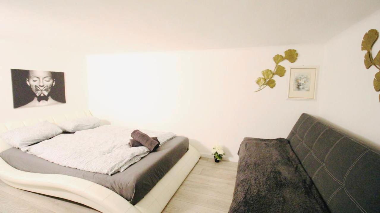 Comfortable Rooms In Akh Area Viena Exterior foto