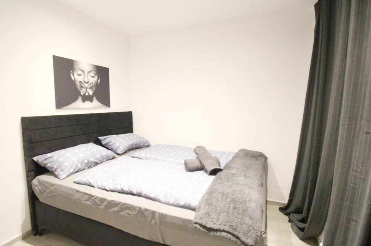 Comfortable Rooms In Akh Area Viena Exterior foto