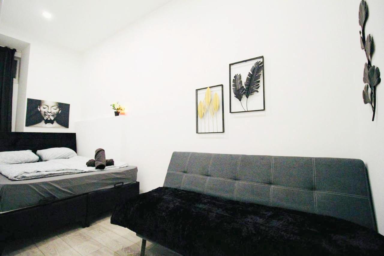 Comfortable Rooms In Akh Area Viena Exterior foto