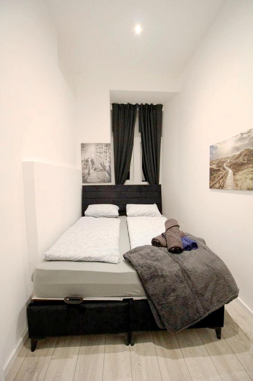 Comfortable Rooms In Akh Area Viena Exterior foto