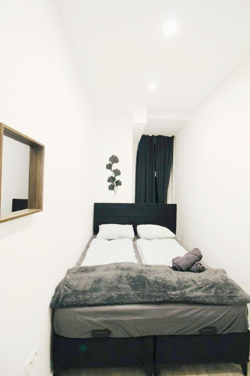 Comfortable Rooms In Akh Area Viena Exterior foto