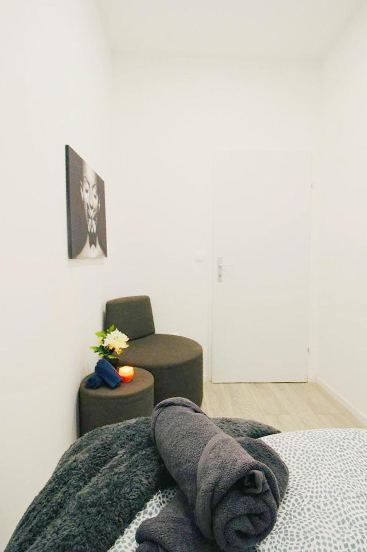 Comfortable Rooms In Akh Area Viena Exterior foto