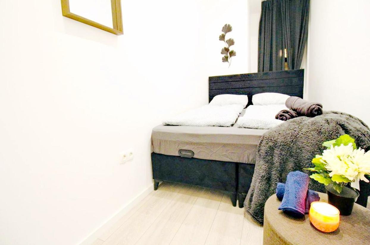 Comfortable Rooms In Akh Area Viena Exterior foto